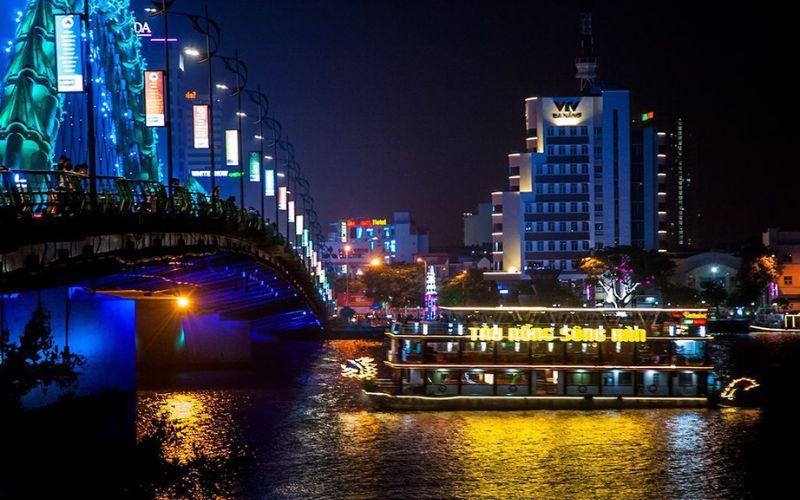 Du thuyền Tàu Rồng Sông Hàn