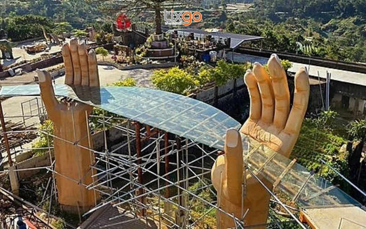 Công trình gây tranh cãi ở Philippines vì có thiết kế giống Cầu Vàng ở Đà Nẵng.