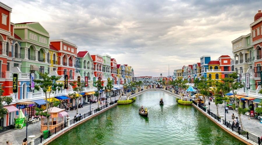 Phú Quốc được mệnh danh là thiên đường giải trí và nghỉ dưỡng hàng đầu Việt Nam  