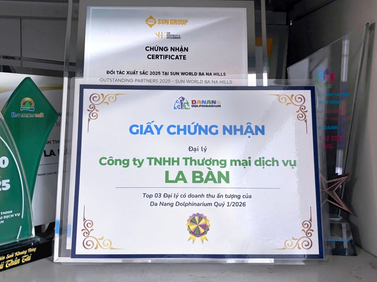 Giấy chứng nhận Top 3 Đại Lý Xuất Sắc Da Nang Dolphinarium Quý 1/2026 Giấy chứng nhận Top 3 Đại Lý Xuất Sắc Da Nang Dolphinarium Quý 1/2026