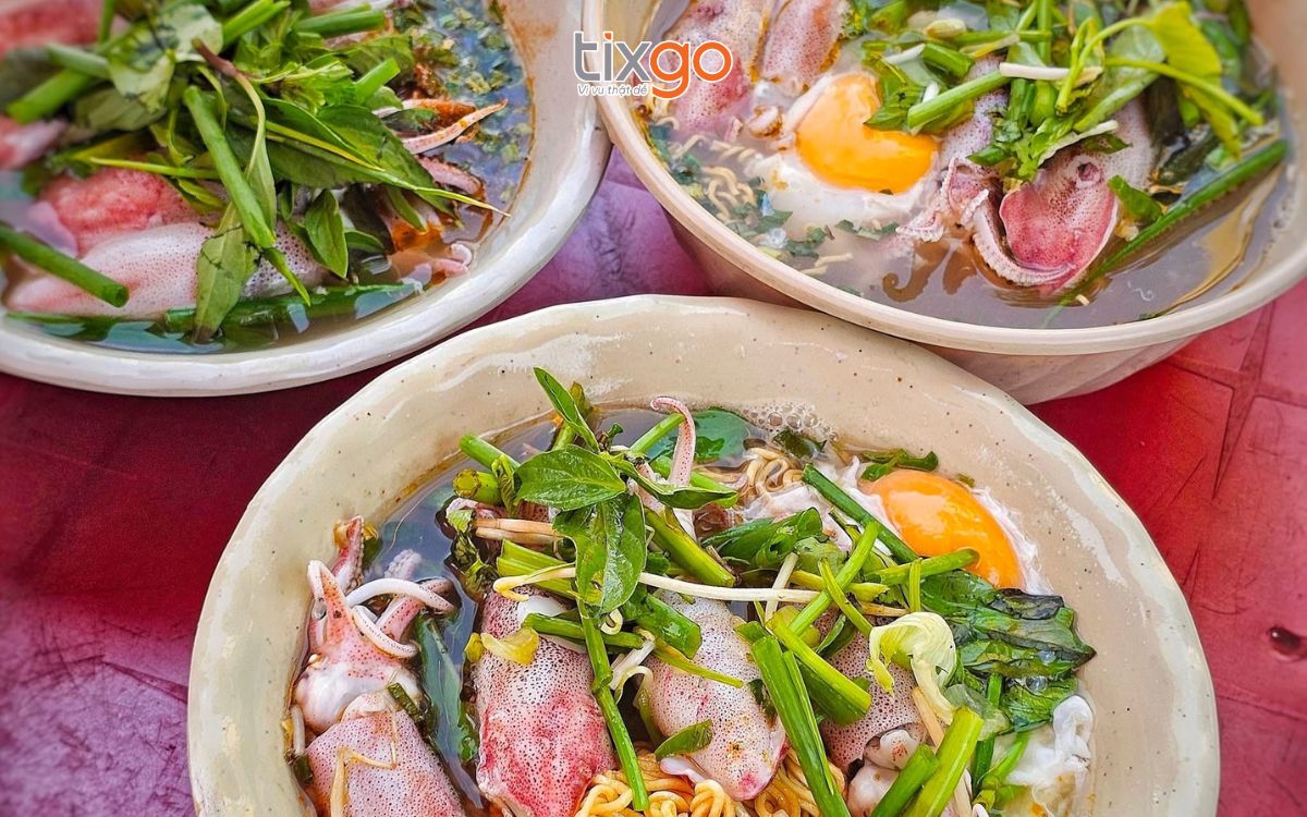 ngắm bình minh ở đà nẵng 