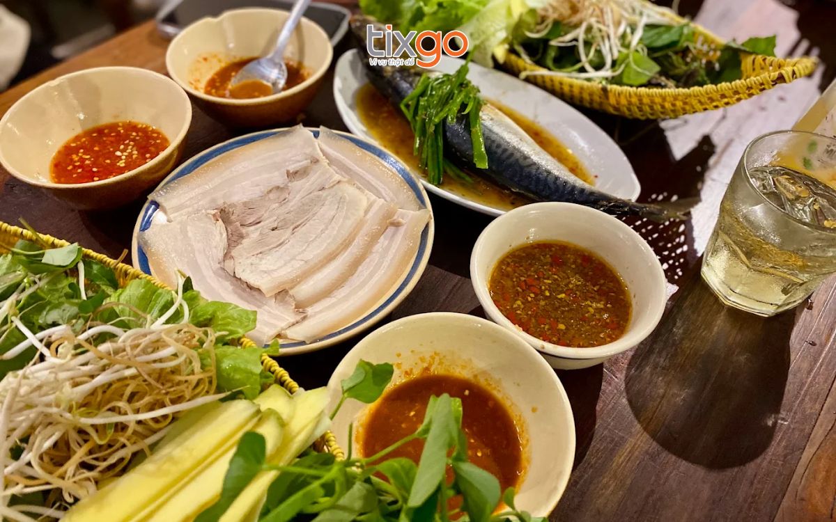 ăn tối ở đà nẵng