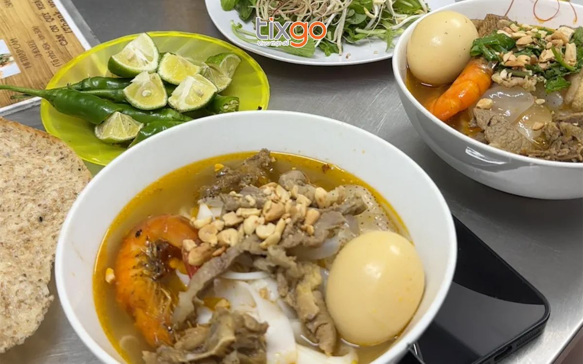 ăn trưa ở đà nẵng