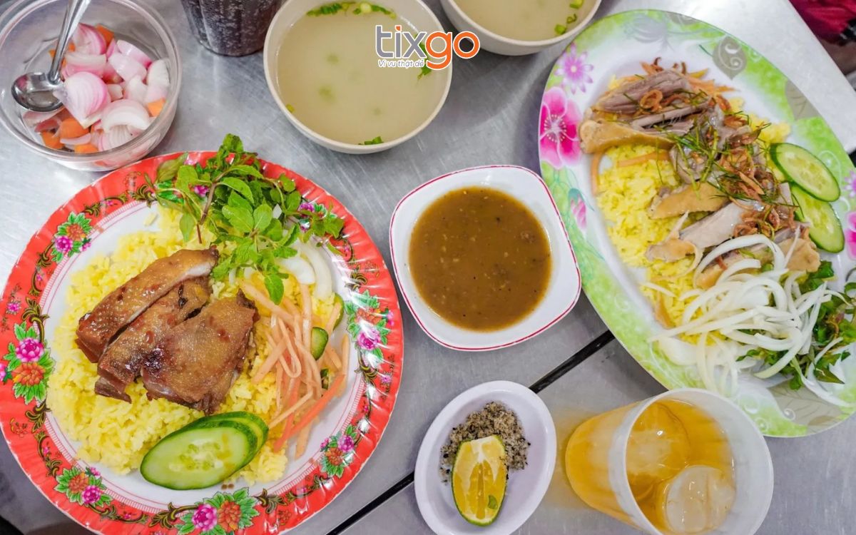 ăn trưa ở đà nẵng