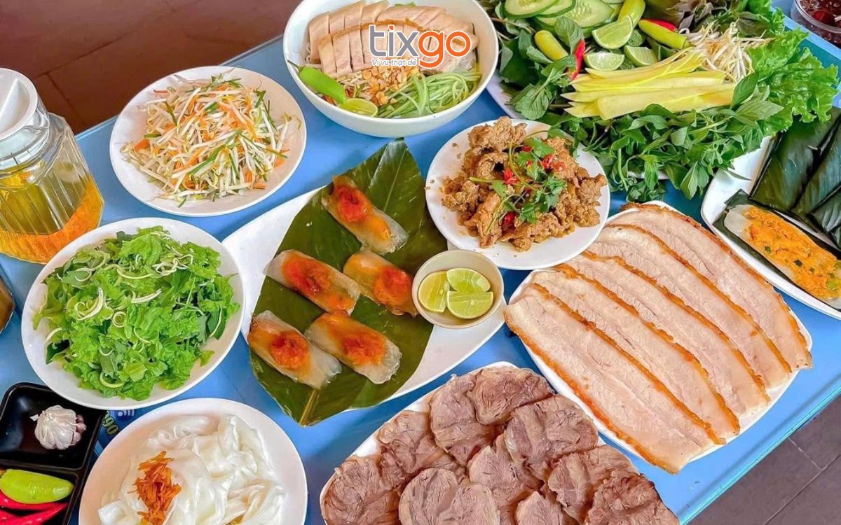 ăn trưa ở đà nẵng