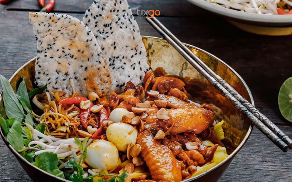 Ăn khuya Đà Nẵng với món Mỳ Quảng