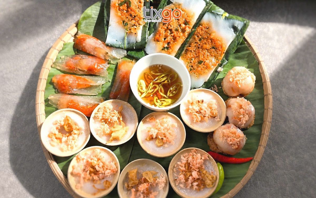 Ăn tối ở Huế Bánh bèo, nậm, lọc