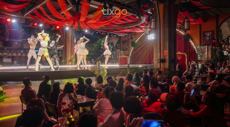 Vui chơi “quên lối về” với Bà Nà By Night Vui chơi “quên lối về” với Bà Nà By Night