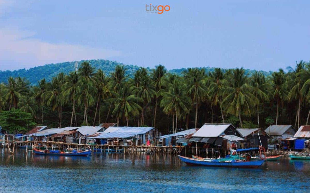 Đến Làng chài Rạch Vẹm để khám phá cuộc sống của ngư dân 