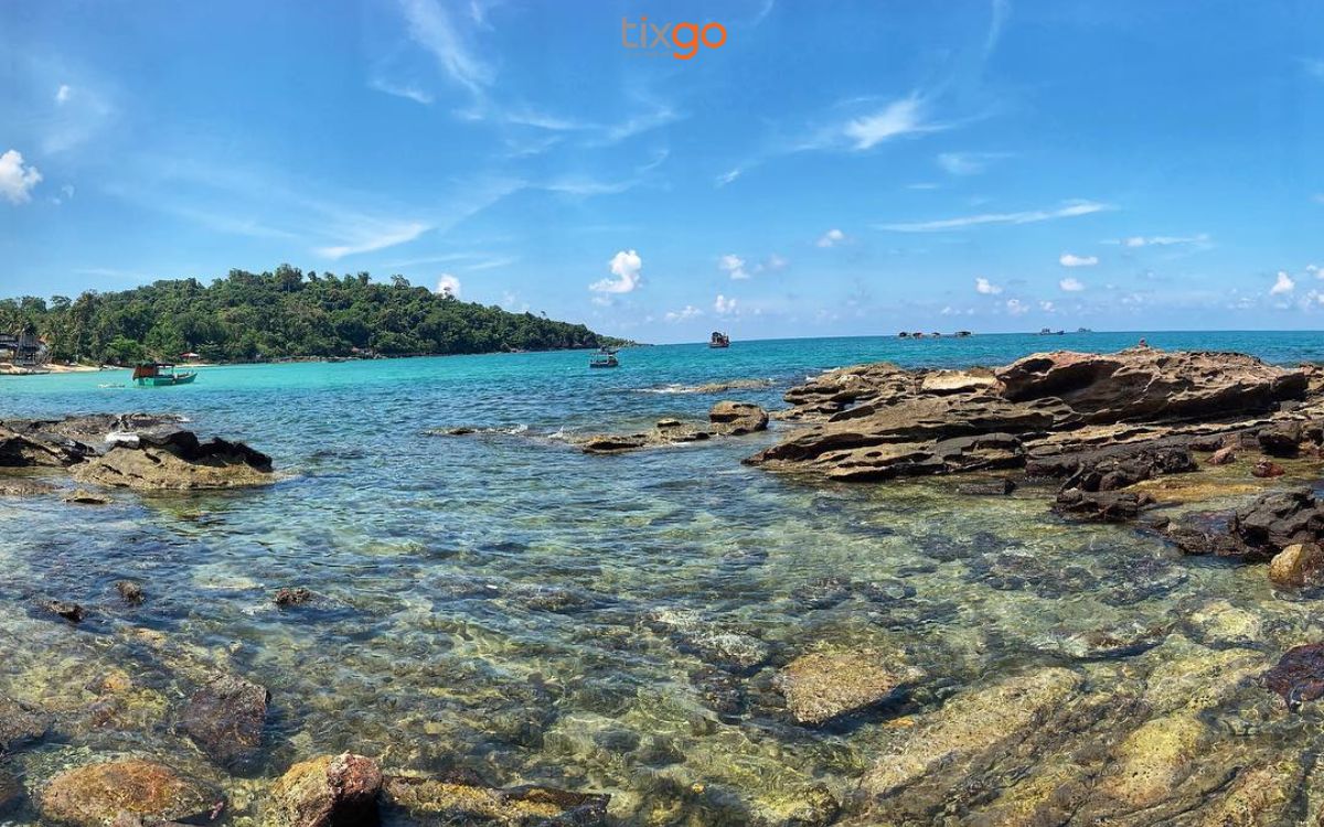 Mũi Gành Dầu là nơi du khách tìm đến để “sống chậm”