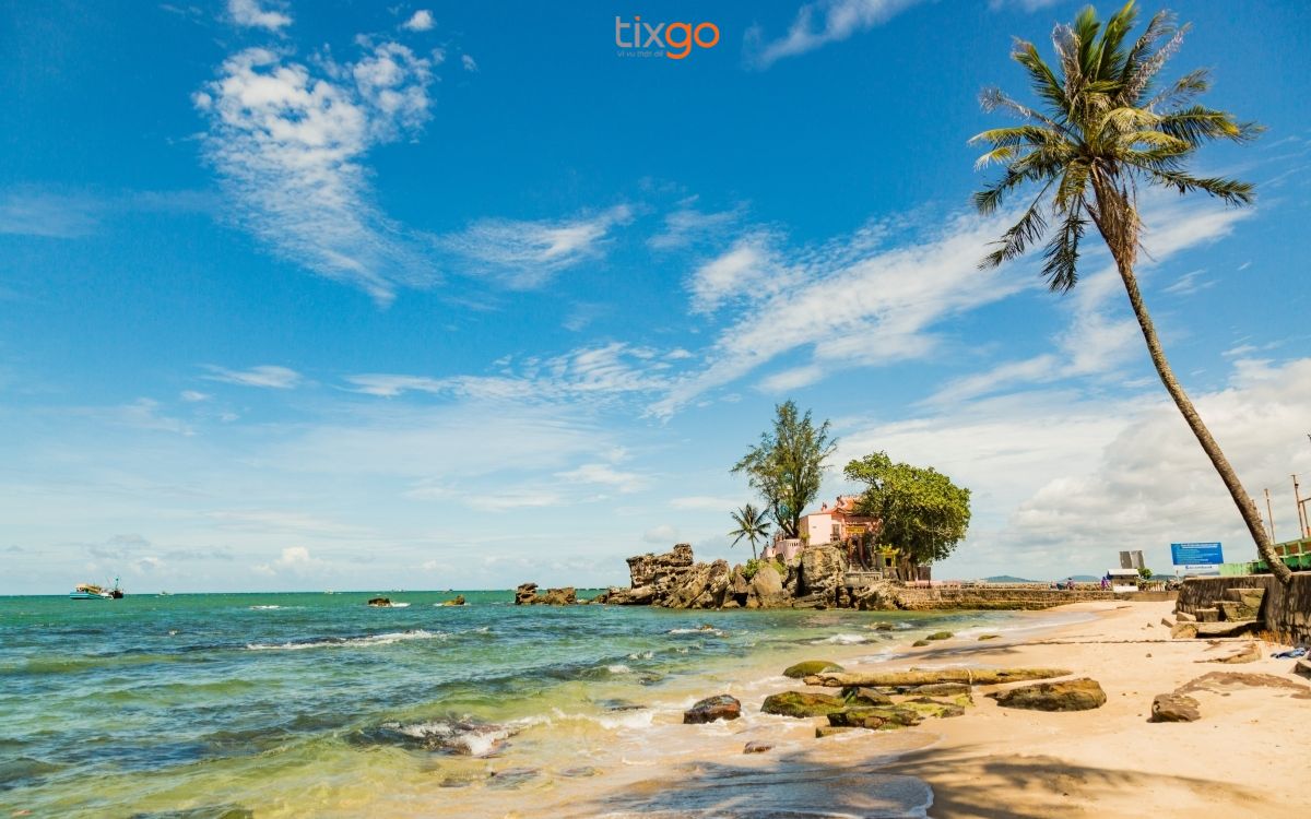 Dinh Cậu là điểm đến du lịch tâm linh nổi danh ở Đông Dương