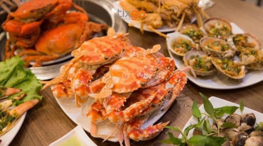 Tại Hòn Thơm có vô vàn nhà hàng buffet ngon và giá tốt bãi tắm hòn thơm