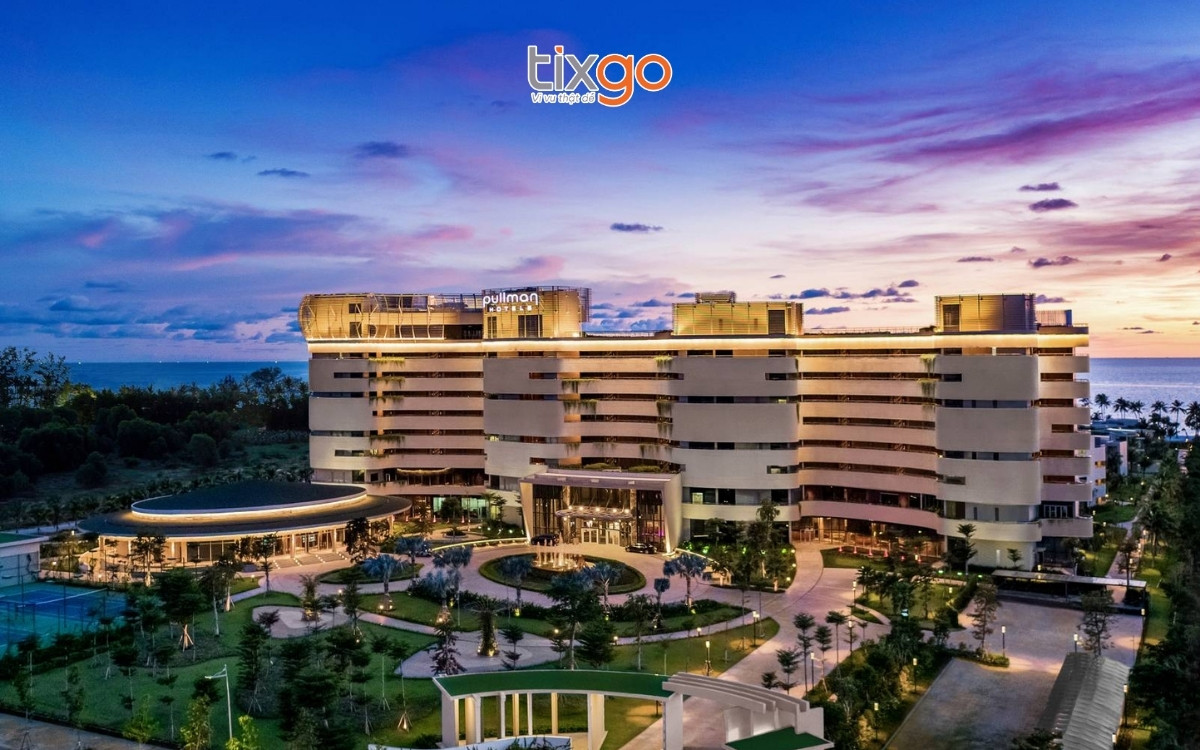 Pullman Phú Quốc là resort tại Phú Quốc trông như một chú cá khổng lồ