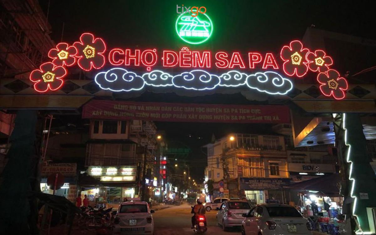 Chơi gì ở Sapa? Chắc chắn là Quảng trường và Chợ đêm Sapa bản đồ du lịch sapa