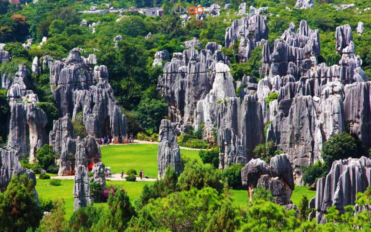 Núi Hàm Rồng Sapa có hình dáng độc đáo bản đồ du lịch sapa