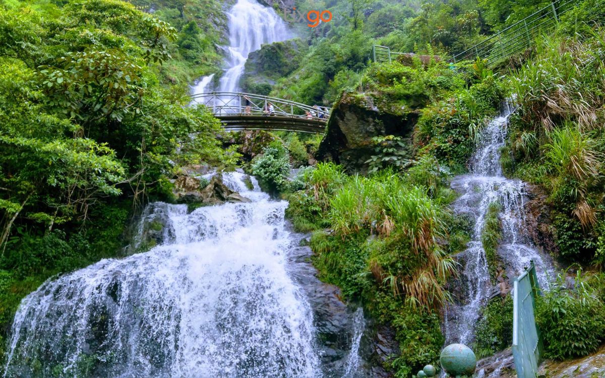 Thác Bạc nổi danh với vẻ đẹp hùng vĩ bản đồ các điểm du lịch sapa