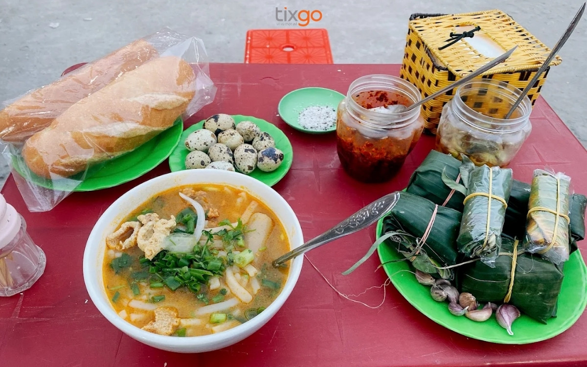 Quán bánh canh O Bướm