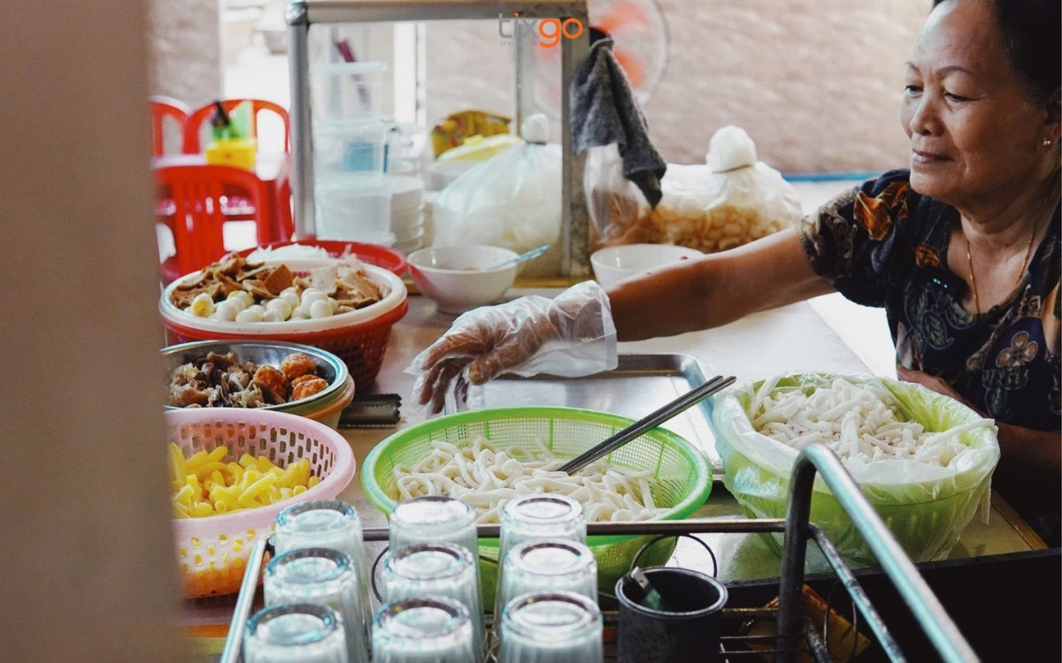 Góc phố bánh canh Hàn Thuyên