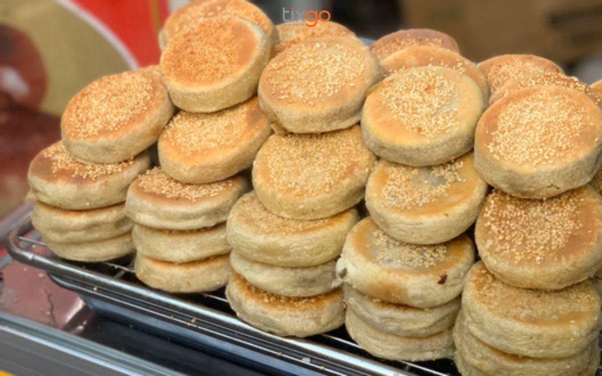 bánh đặc sản Sapa Du khách đi Sapa mua các món bánh đặc sản làm quà tặng