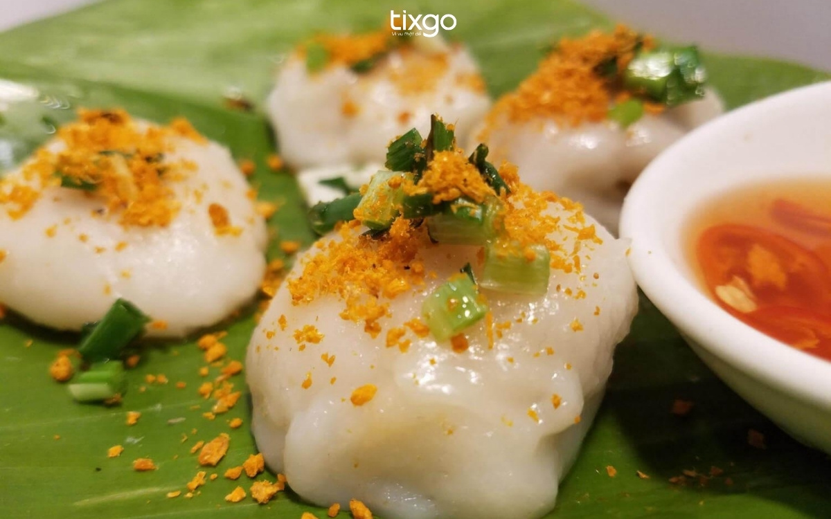 bánh ít tôm thịt huế Hình dáng bánh ít tôm thịt Huế