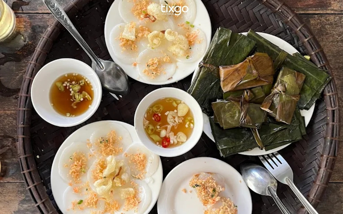 bánh ít tôm thịt huế Quán bánh ít O Lé