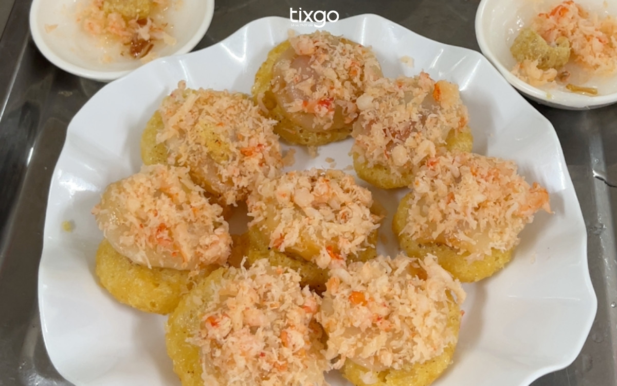 bánh ít tôm thịt huế Quán bánh ít Huế Xưa
