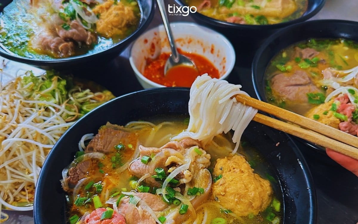 bún bò Huế ngon Bún bò Huế O Phượng