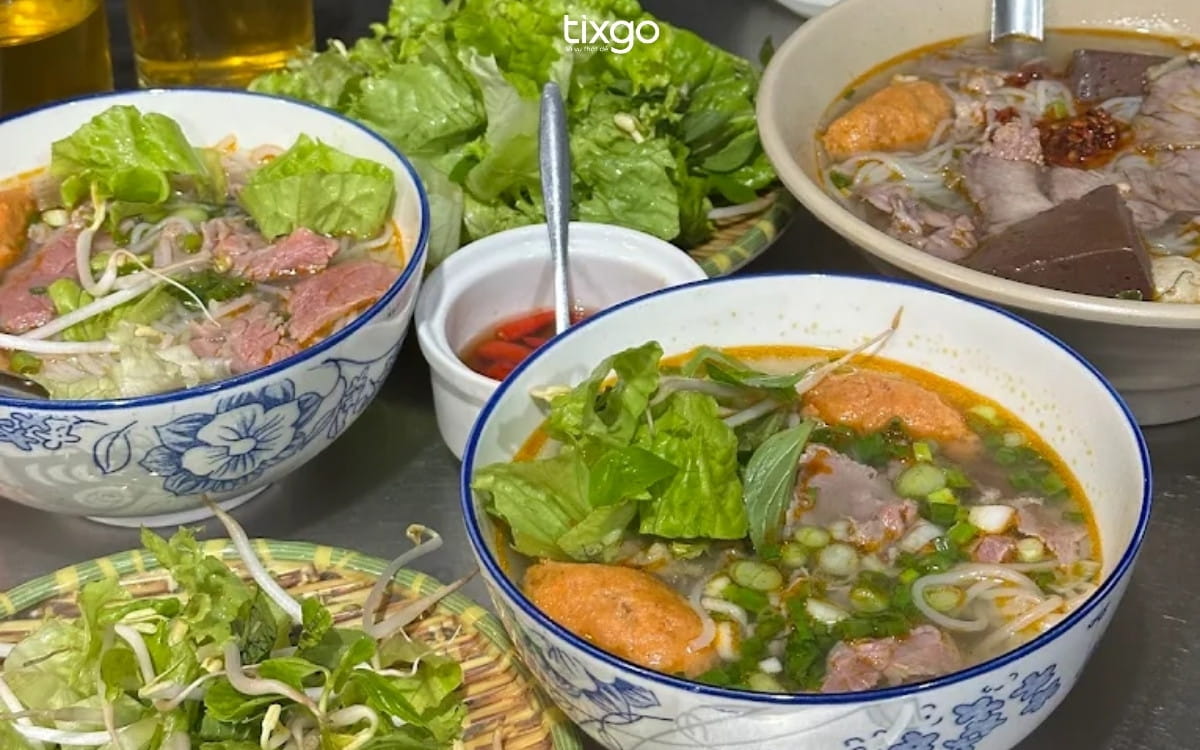 bún bò Huế ngon Quán bún bò Huế O Ty