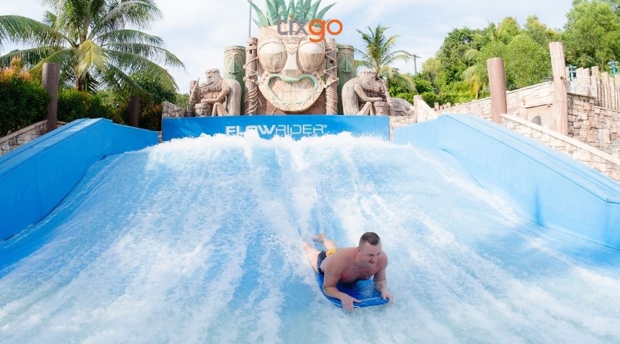 Phi Long Cưỡi Sóng mang đến cảm giác như đang cưỡi trên lưng con rồng các trò chơi ở sun world phú quốc