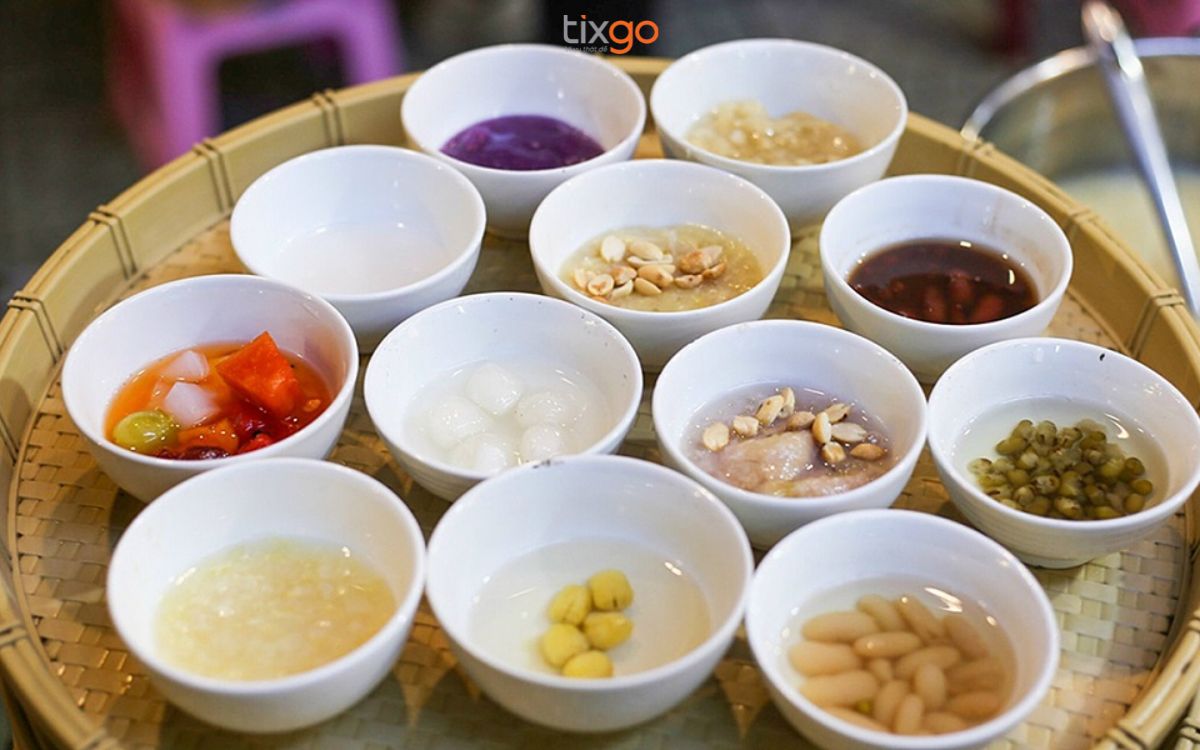 chè cung đình Huế Mâm chè cung đình Huế theo chén