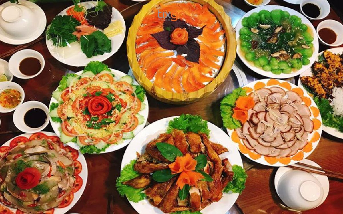 Không thể bỏ qua ẩm thực bản địa của vùng cao chi phí đi du lịch sapa