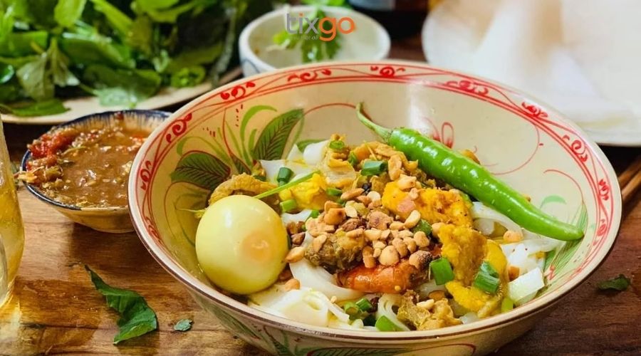 Mỳ Quảng là món đặc sản Đà Nẵng nức tiếng