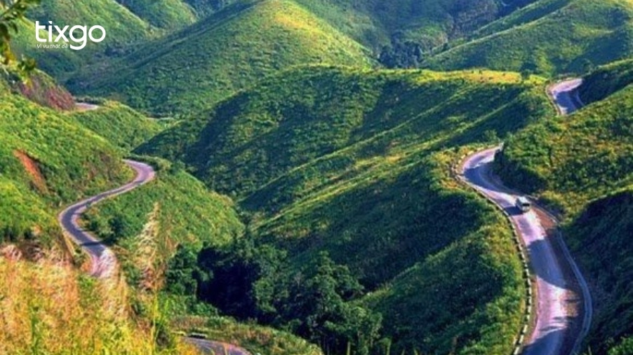 Đèo Hải Vân là một trong những địa điểm du lịch Đà Nẵng nhất định phải đến