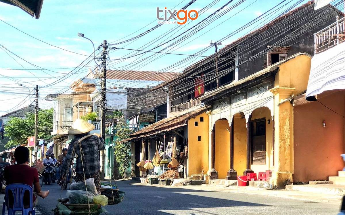 du lịch huế tháng 8 Phố cổ Bao Vinh cổ kính