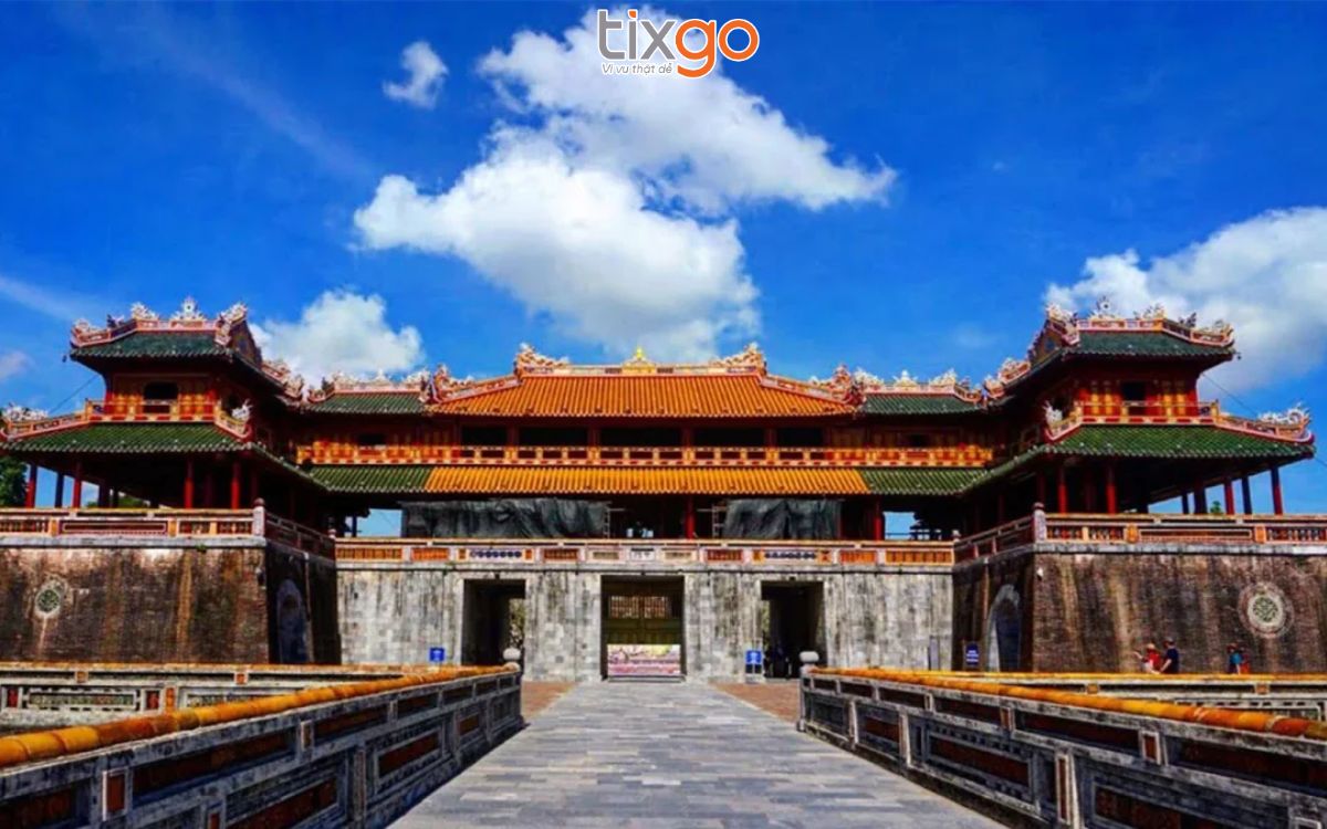du lịch huế tháng 9 Đại nội Huế có hơn 100 công trình kiến trúc