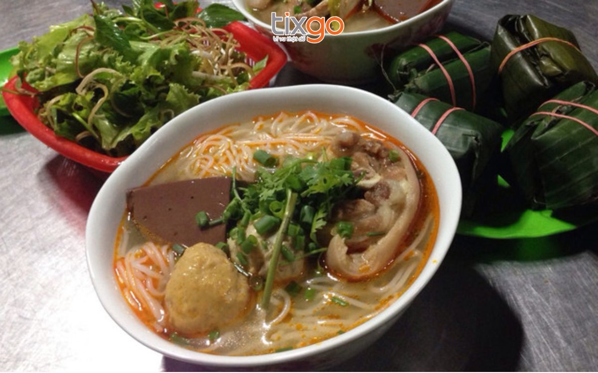 du lịch huế tháng 9 Bún bò Huế