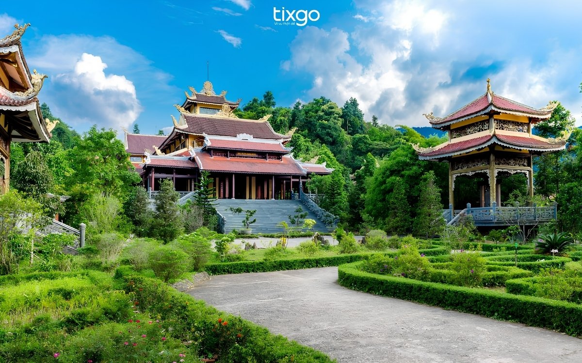 Toàn cảnh Thuyền viện Trúc Lâm Bạch Mã