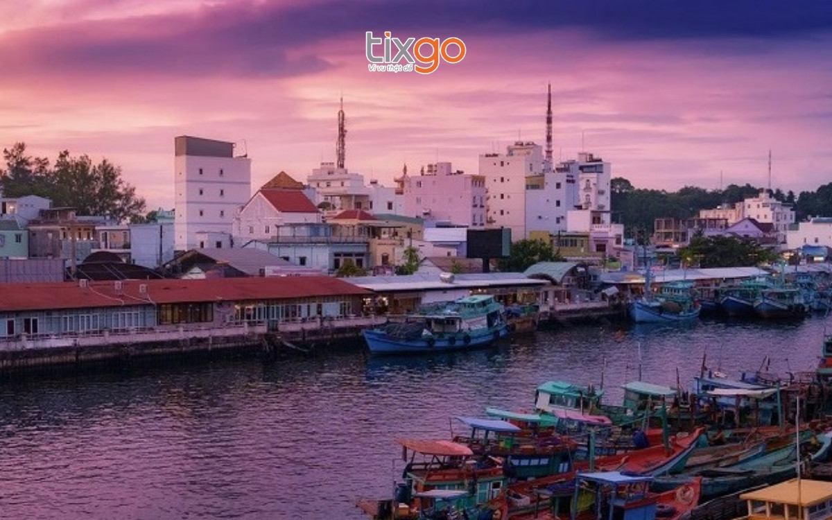 du lịch Phú Quốc tháng 1 Ngắm hoàng hôn tại Hàm Ninh là ký ức khó quên vào tháng 1 Phú Quốc