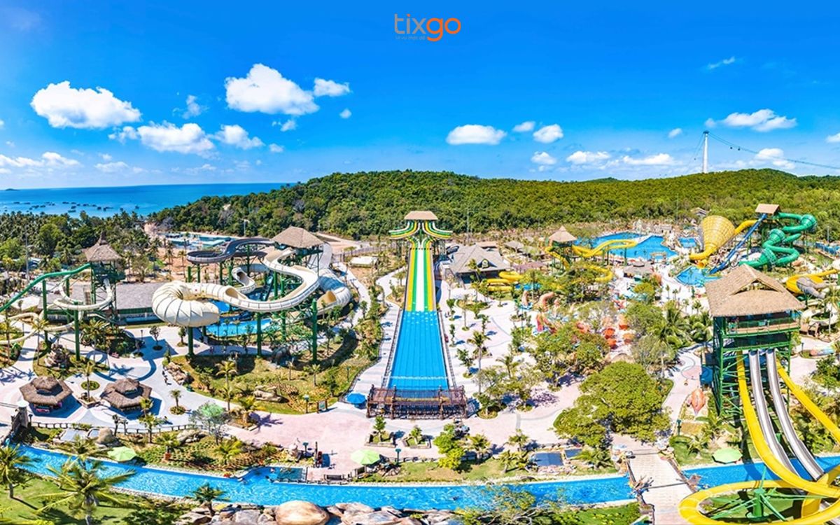 Aquatopia là công viên nước hiện đại và đẹp nhất khu vực Đông Nam Á