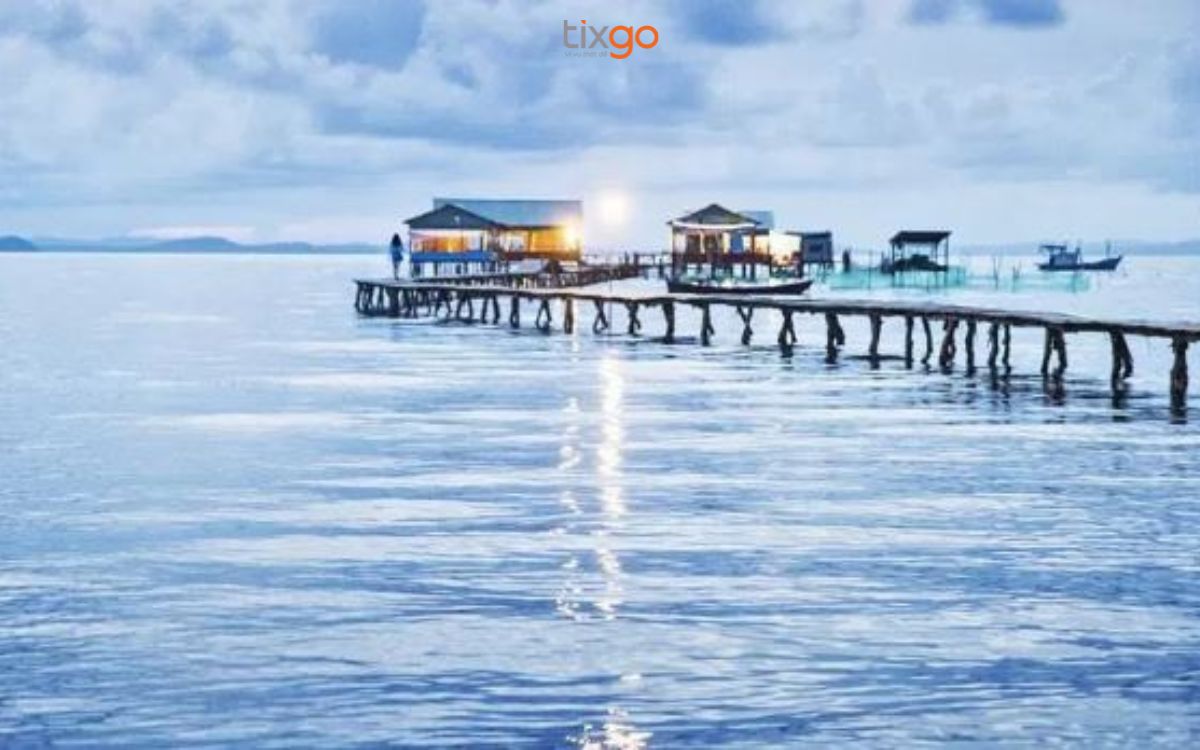 Làng chài Rạch Vẹm là vương quốc sao biển đẹp nhất Phú Quốc