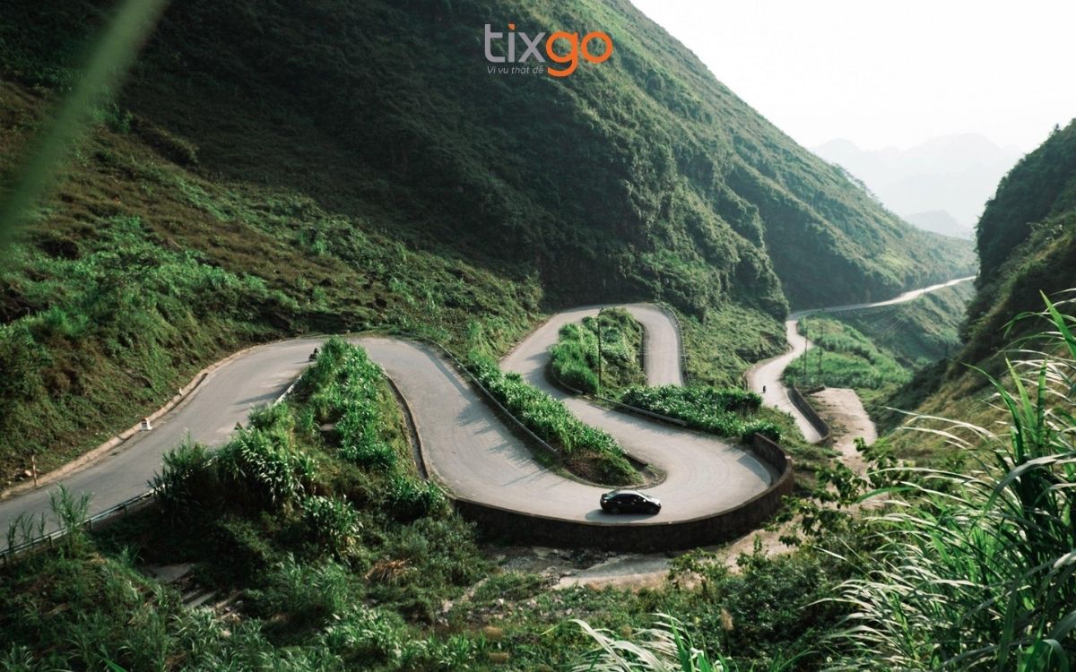 Chinh phục tuyến đường Mù Cang Chải