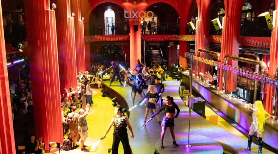 Combo SUN PARADISE mang đến trải nghiệm ăn tối sang trọng vé cáp treo Phú Quốc