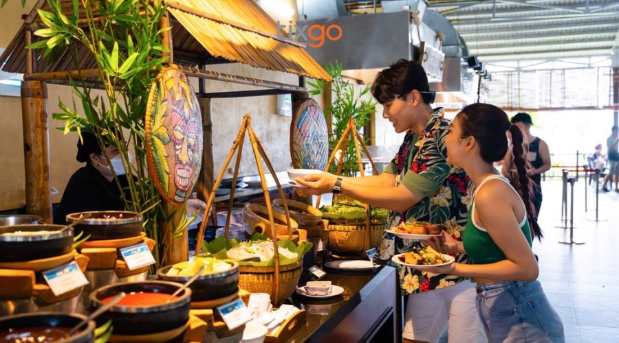 Vé tham quan Hòn Thơm đã bao gồm dịch vụ ăn uống chưa? giá vé đi đảo hòn thơm Phú Quốc