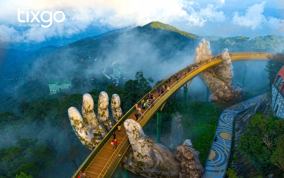Checkin Cầu Vàng khi du lịch Bà Nà Hills Checkin Cầu Vàng khi du lịch Bà Nà Hills