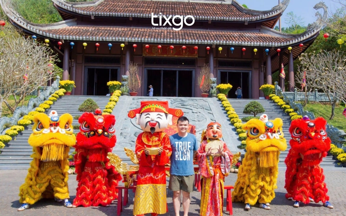 Lễ Hội Thần Tài là một trong các lễ hội Đà Nẵng