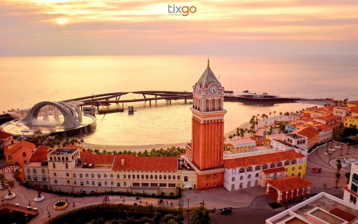 Sunset Town là địa điểm ngắm hoàng hôn đẹp ở Phú Quốc