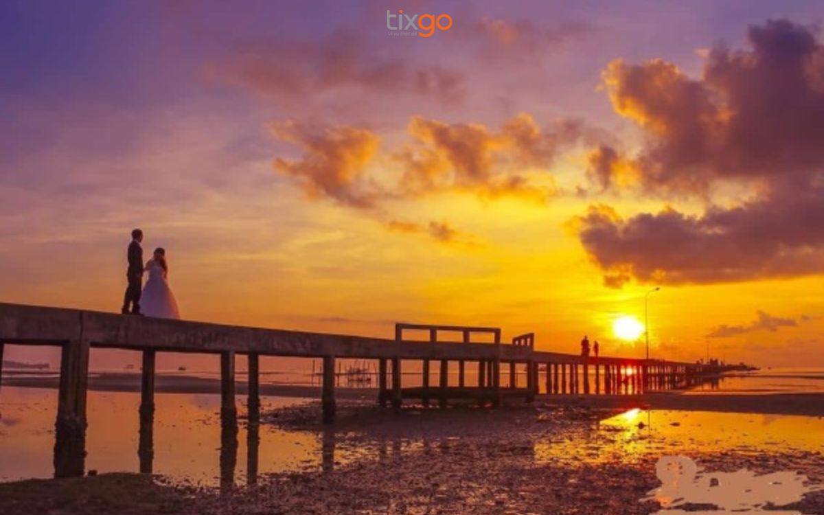 Làng chài Hàm Ninh là nơi ngắm hoàng hôn Phú Quốc mộc mạc