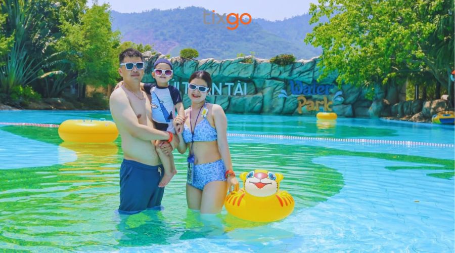 Giá vé của Núi Thần Tài