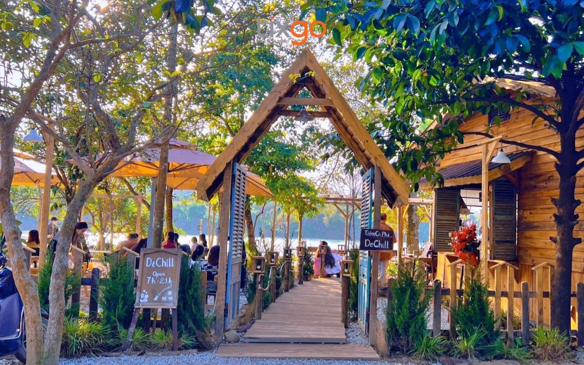 quán cafe đẹp ở huế DeChill là một trong những quán cafe đẹp ở Huế