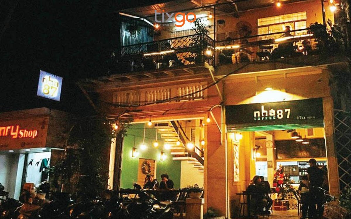quán cafe đẹp ở huế Không gian hoài cổ của quán Nhà 87 Coffee.